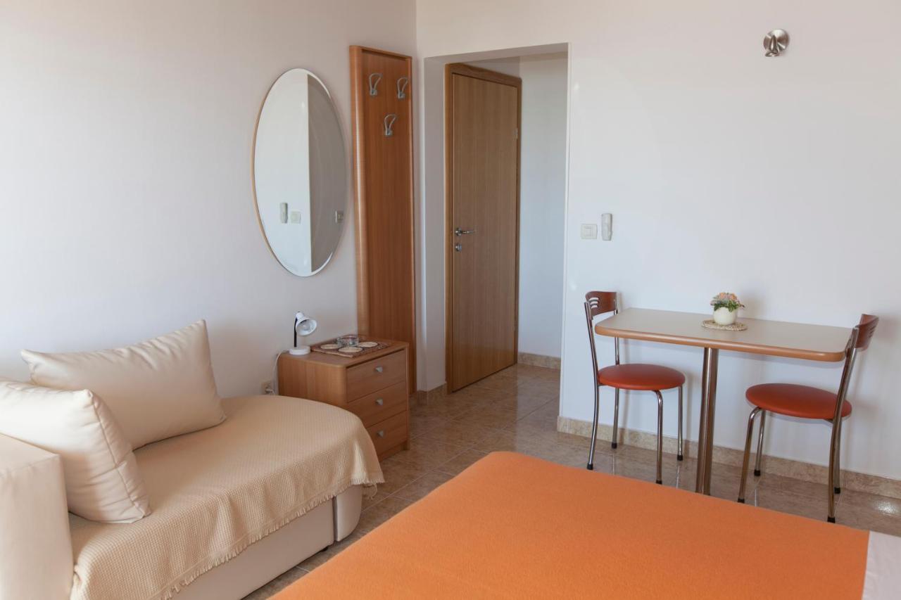 Apartments Milana Tučepi Kültér fotó